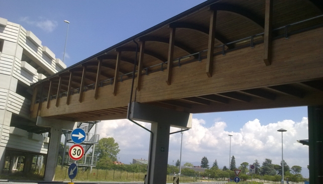 Verniciature lignee e metalliche - Ponte Marzio